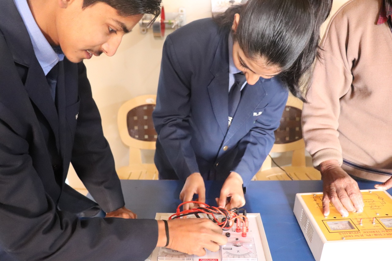 rao-puran-sing-school